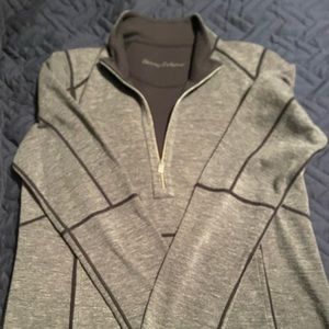 Tommy Bahama 1/4 zip pull over, Size Med